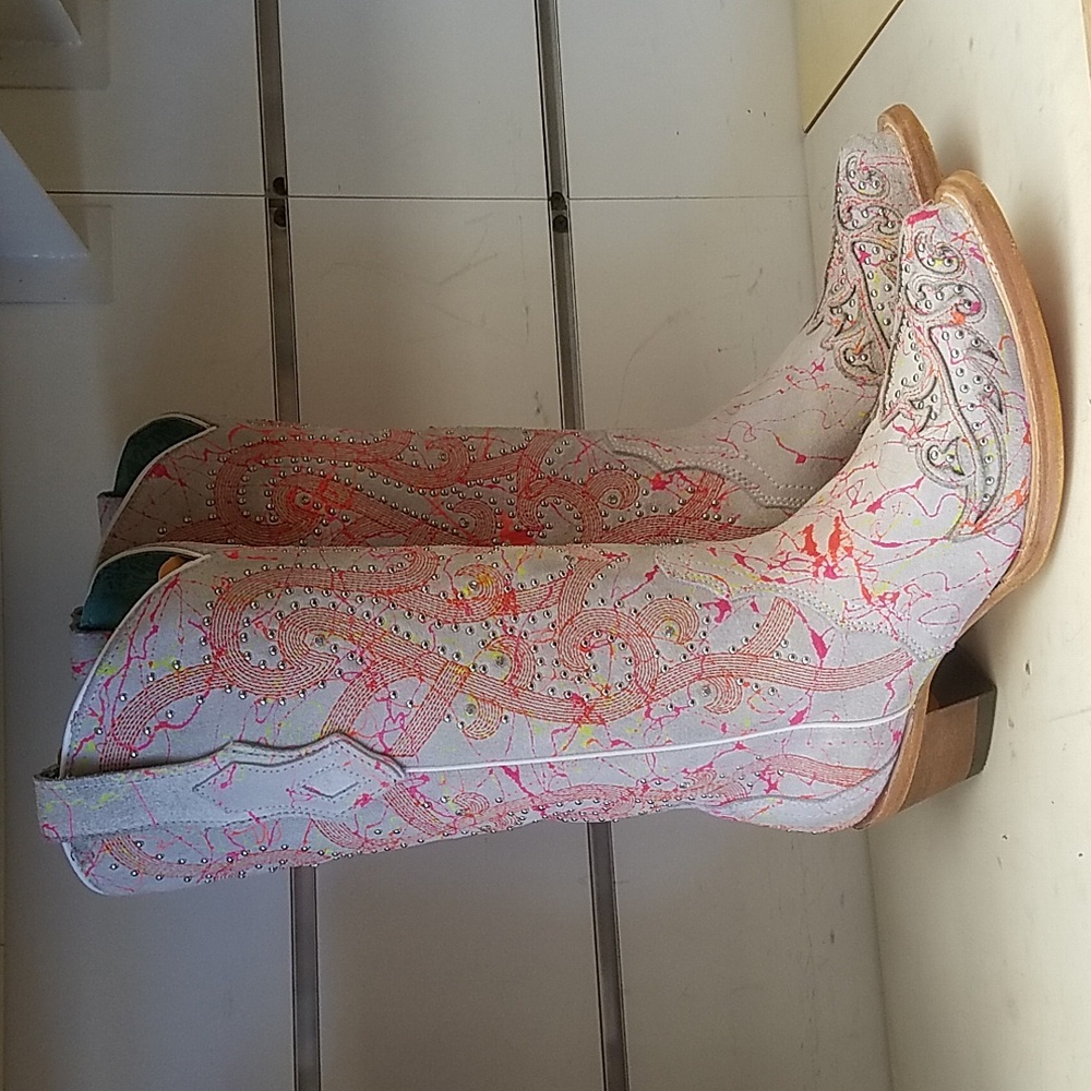 New Womens Corral C3980
